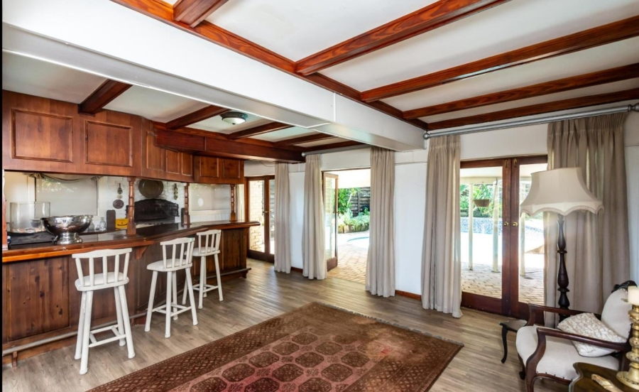 6 Bedroom Property for Sale in Blue Bend Eastern Cape